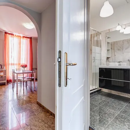 Lux House Termini Station